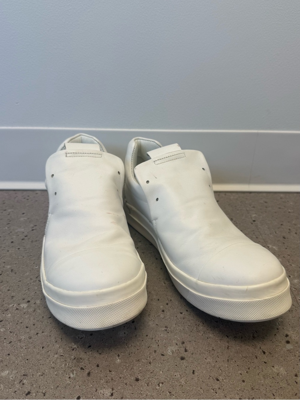 Cinzia Araia White Leather Low-Top Slip-On Sneakers - size 43